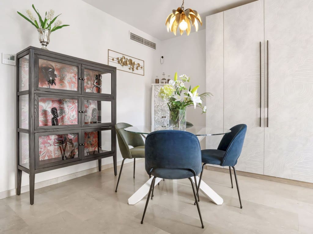 2 slaapkamer Appartement te koop in Bel-Air met zwembad - € 420.000 (Ref: 9304982)