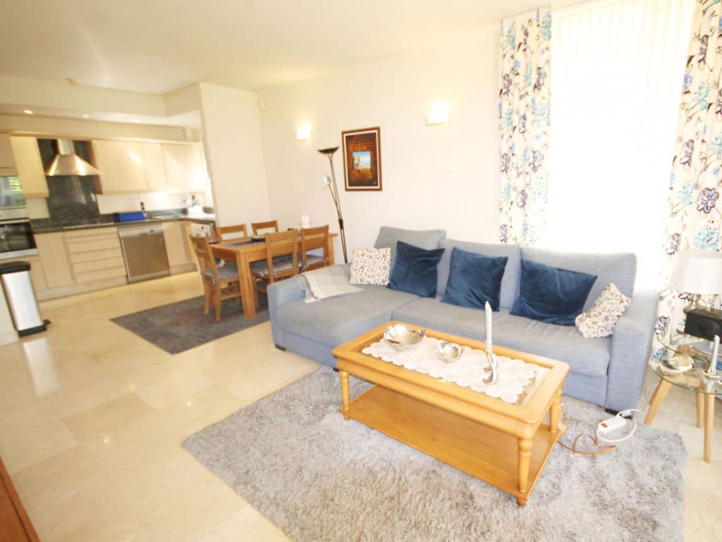 2 Zimmer Apartment zu verkaufen in Mijas Costa mit Pool - 315.000 € (Ref: 9308339)