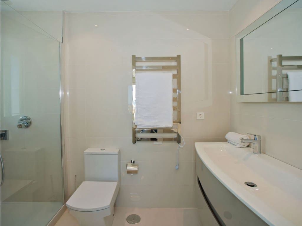 3 makuuhuone Kattohuoneisto myytävänä paikassa Golden Mile mukana uima-altaan - 2 600 000 € (Ref: 9310557)