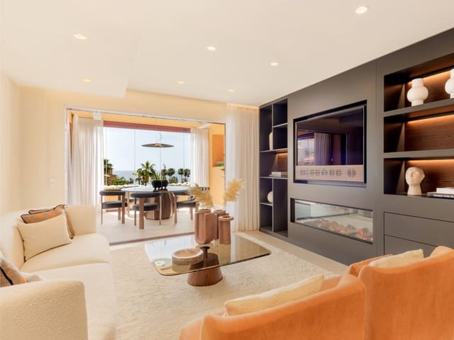 Apartamento de 3 habitaciones en New Golden Mile, Estepona en venta con piscina - 2.395.000 € (Ref: 9321601)