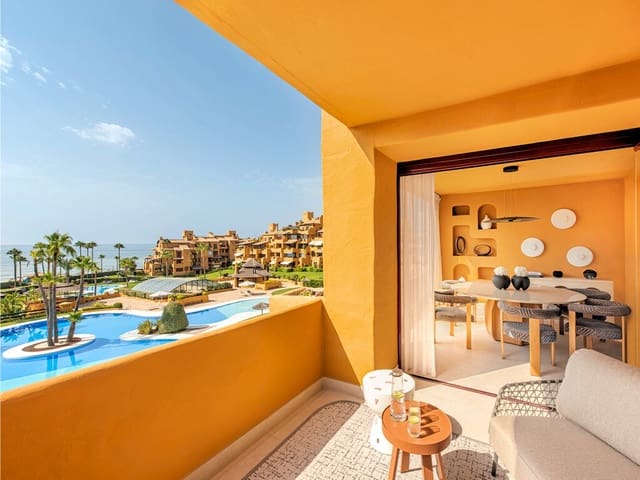 3 sypialnia Apartament na sprzedaż w New Golden Mile, Estepona z basenem garażem - 2 395 000 € (Ref: 9321601)