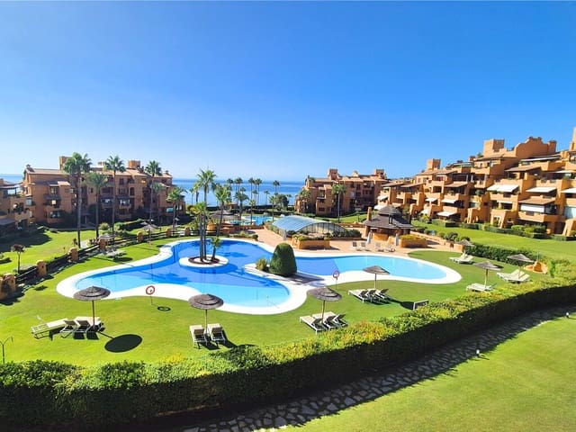 3 sypialnia Apartament na sprzedaż w New Golden Mile, Estepona z basenem garażem - 2 395 000 € (Ref: 9321601)
