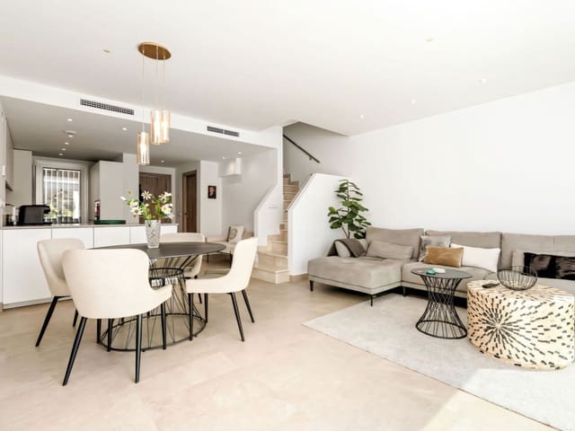 3 chambre Maison de Ville à vendre à Estepona Golf, Estepona avec piscine - 475 000 € (Ref: 9322514)