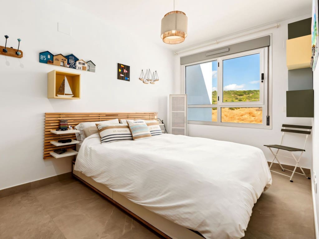 3 soveværelse Byhus til salg i Estepona med swimmingpool - € 475.000 (Ref: 9322514)