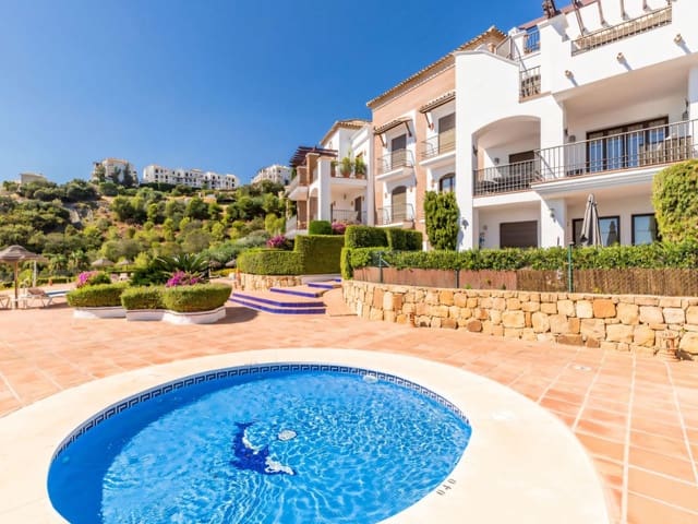 2 slaapkamer Penthouse te koop in Los Arqueros, Benahavís met zwembad garage - € 420.000 (Ref: 9324249)