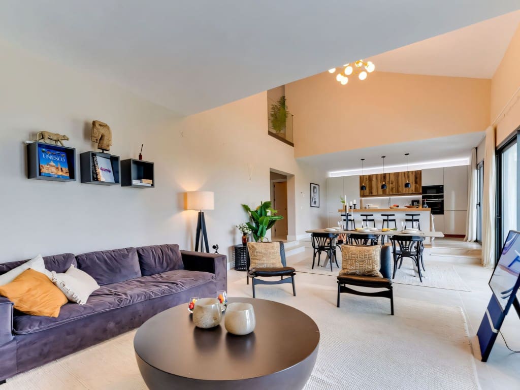 4 chambre Villa/Maison à vendre à El Paraiso avec piscine garage - 2 980 000 € (Ref: 9326084)