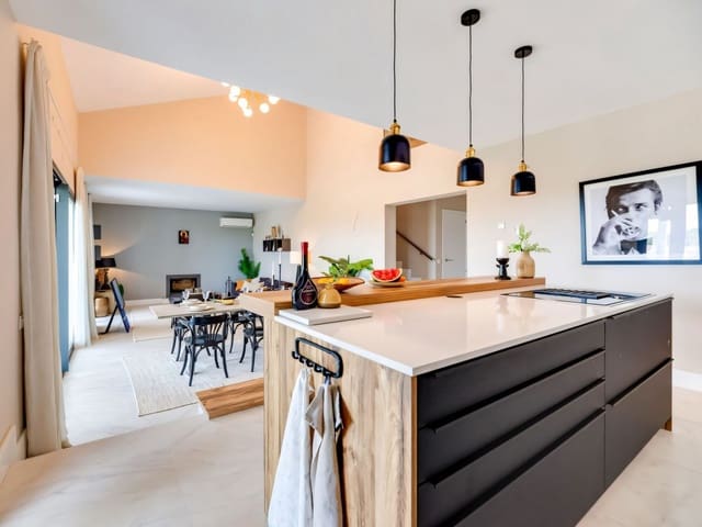 4 chambre Villa/Maison à vendre à El Paraiso, Estepona avec piscine garage - 2 980 000 € (Ref: 9326084)