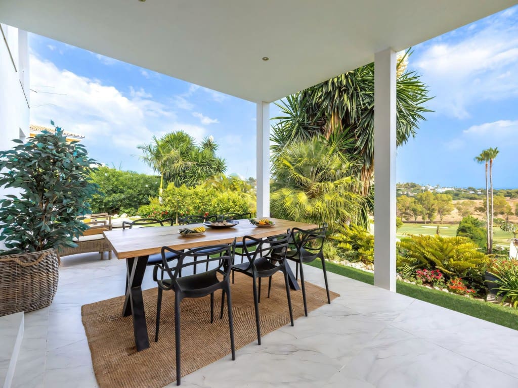 4 chambre Villa/Maison à vendre à El Paraiso avec piscine garage - 2 980 000 € (Ref: 9326084)