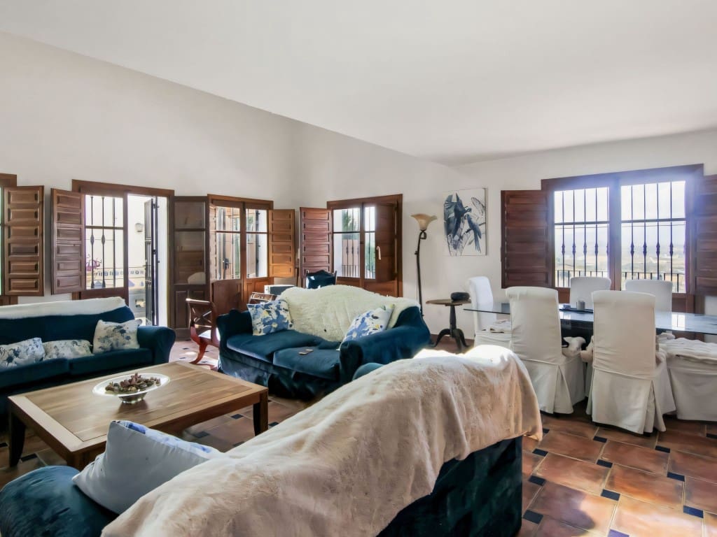 3 slaapkamer Finca/Landhuis te koop in Alhaurin el Grande met garage - € 499.950 (Ref: 9326086)