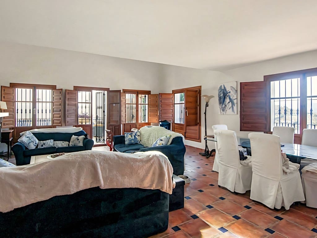 3 slaapkamer Finca/Landhuis te koop in Alhaurin el Grande met garage - € 499.950 (Ref: 9326086)