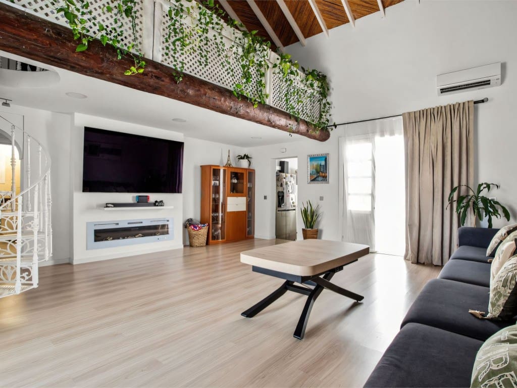 2 slaapkamer Huis te koop in Mijas Golf met zwembad - € 449.000 (Ref: 9330215)