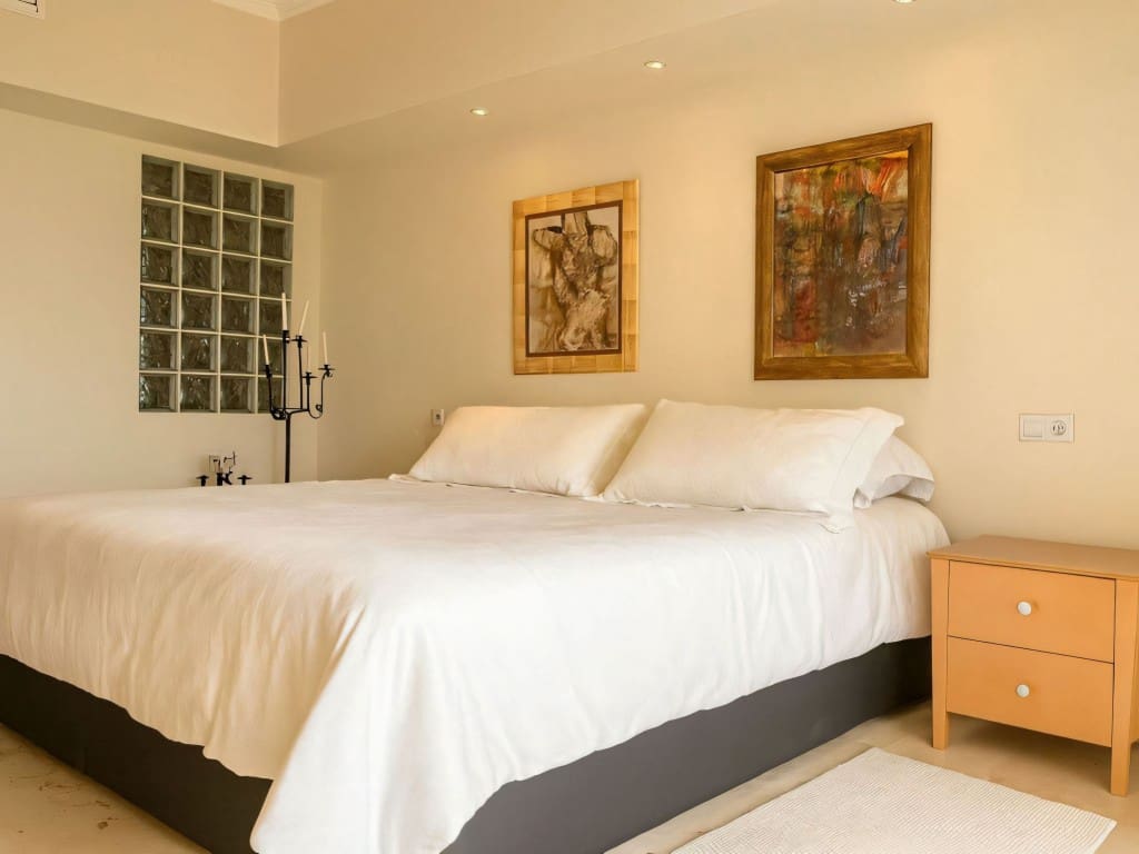 Apartamento de 2 habitaciones en San Pedro de Alcantara en venta con piscina - 399.000 € (Ref: 9330216)