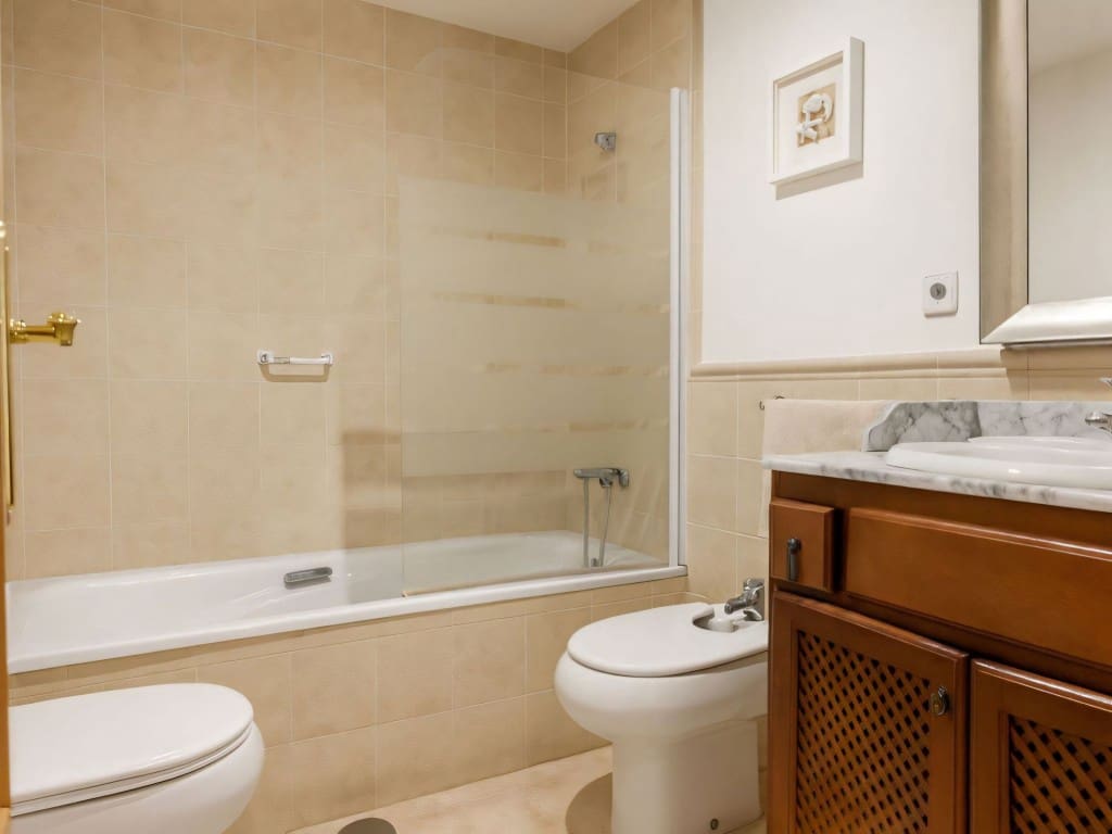 Apartamento de 2 habitaciones en San Pedro de Alcantara en venta con piscina - 399.000 € (Ref: 9330216)