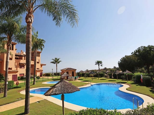 Apartamento de 2 habitaciones en La Mairena, Ojen en venta con piscina - 375.000 € (Ref: 9334492)