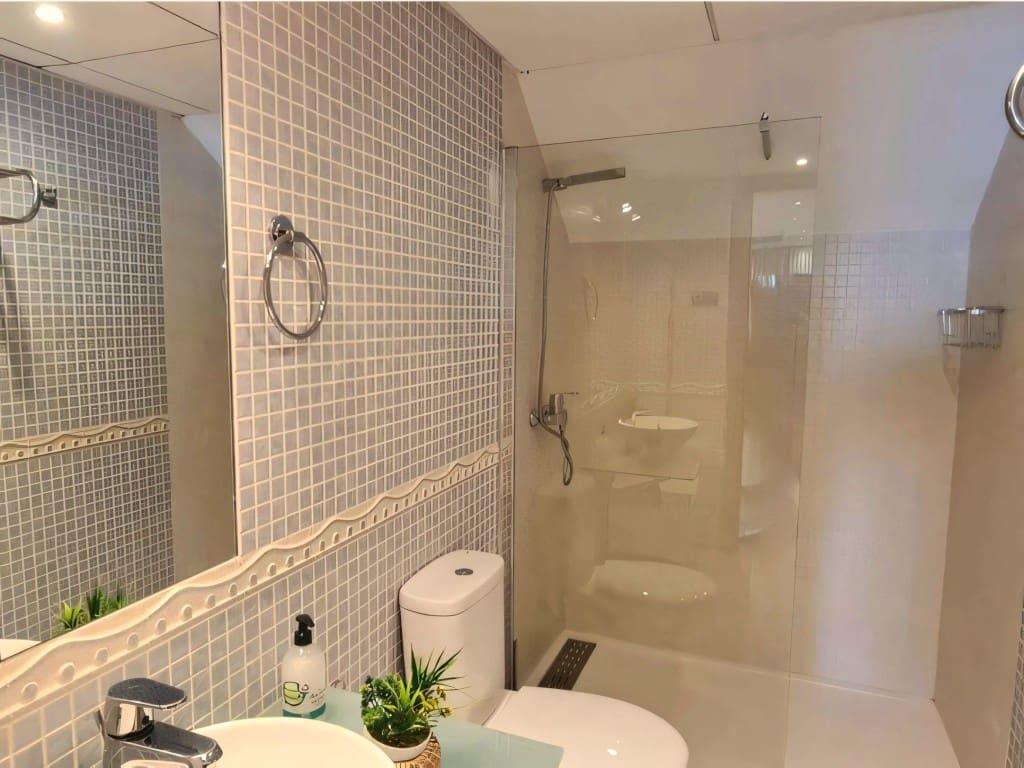 3 slaapkamer Appartement te koop in Benalmadena met zwembad - € 535.000 (Ref: 9337633)