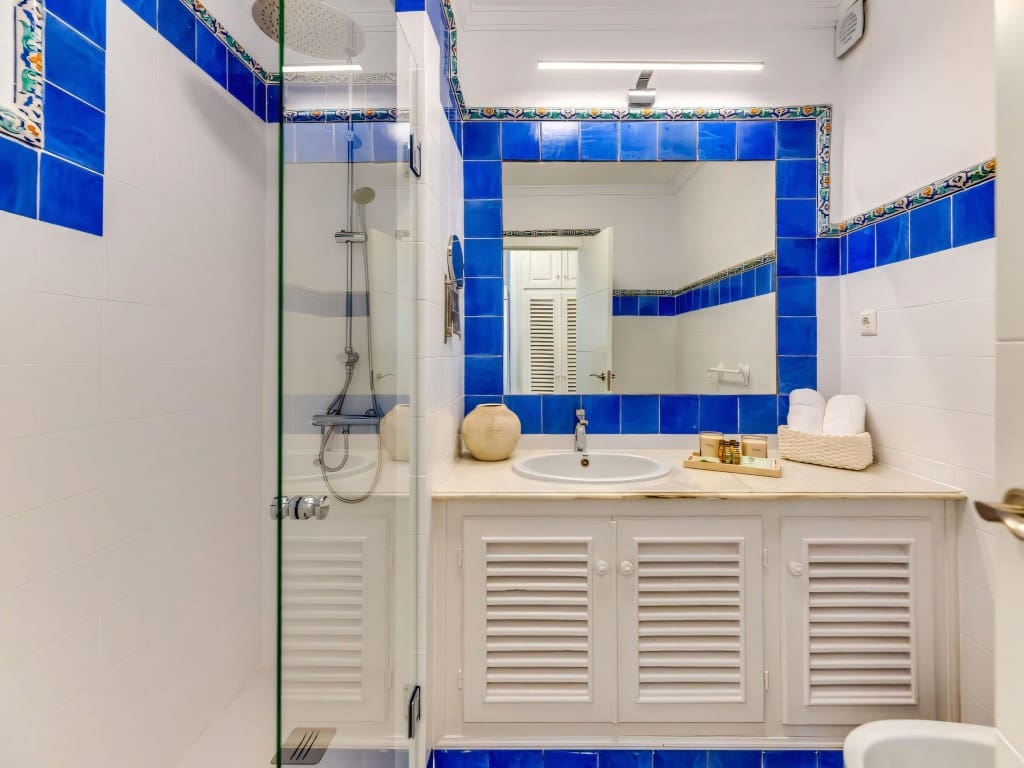 4 Zimmer Villa zu verkaufen in Nueva Andalucia mit Pool Garage - 1.490.000 € (Ref: 9340798)