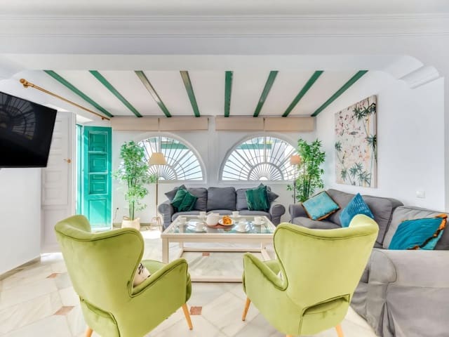 4 Zimmer Villa zu verkaufen in Nueva Andalucia, Marbella mit Pool Garage - 1.490.000 € (Ref: 9340798)