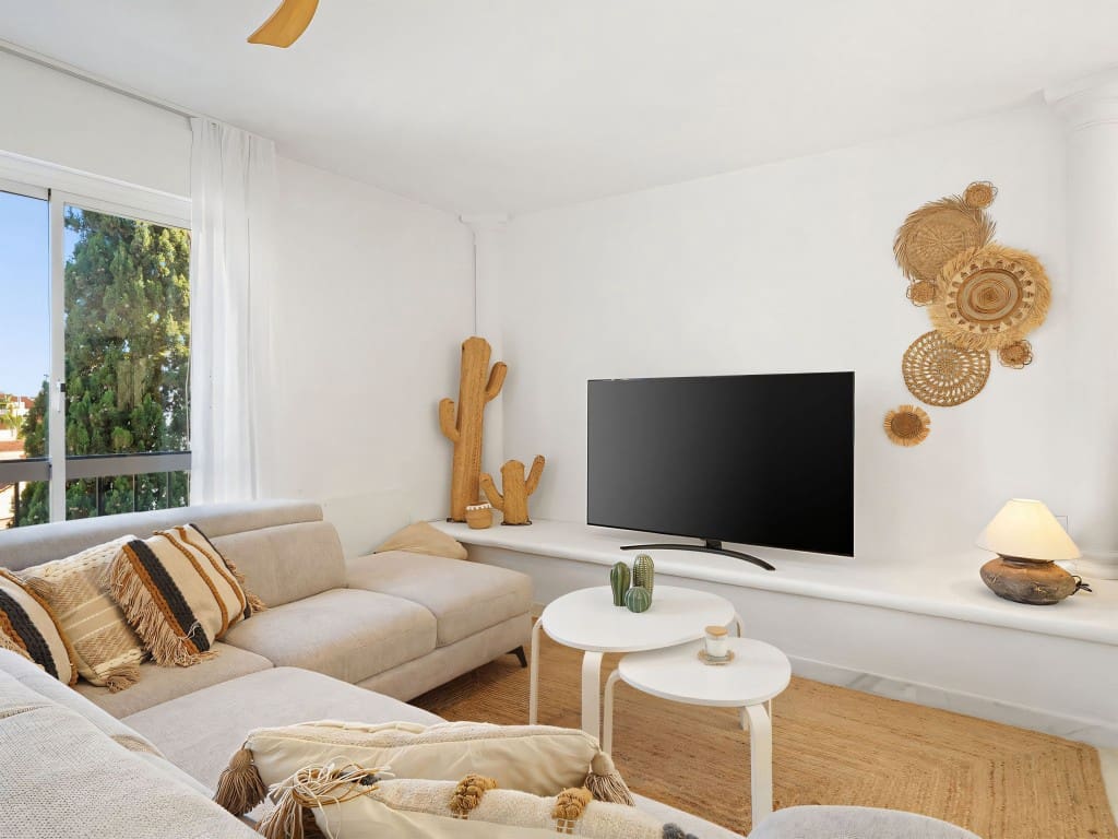 2 slaapkamer Penthouse te koop in Marbella met zwembad garage - € 669.000 (Ref: 9343160)