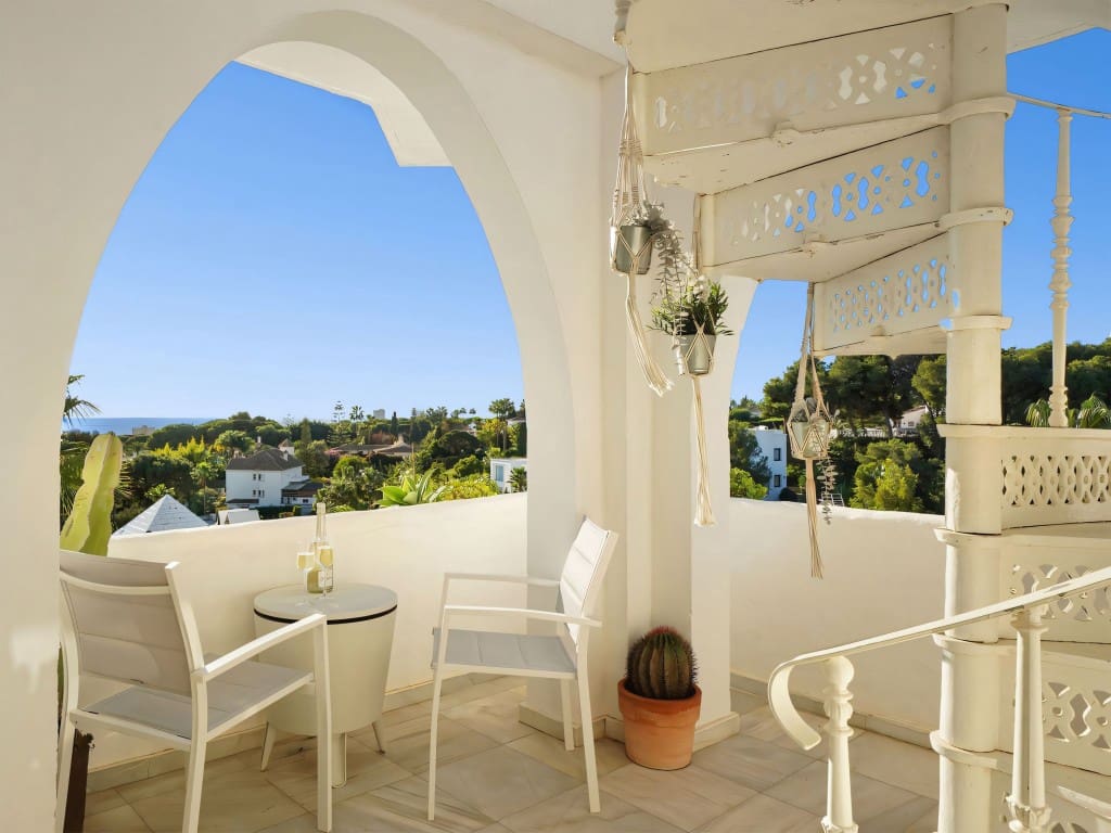 2 slaapkamer Penthouse te koop in Marbella met zwembad garage - € 669.000 (Ref: 9343160)