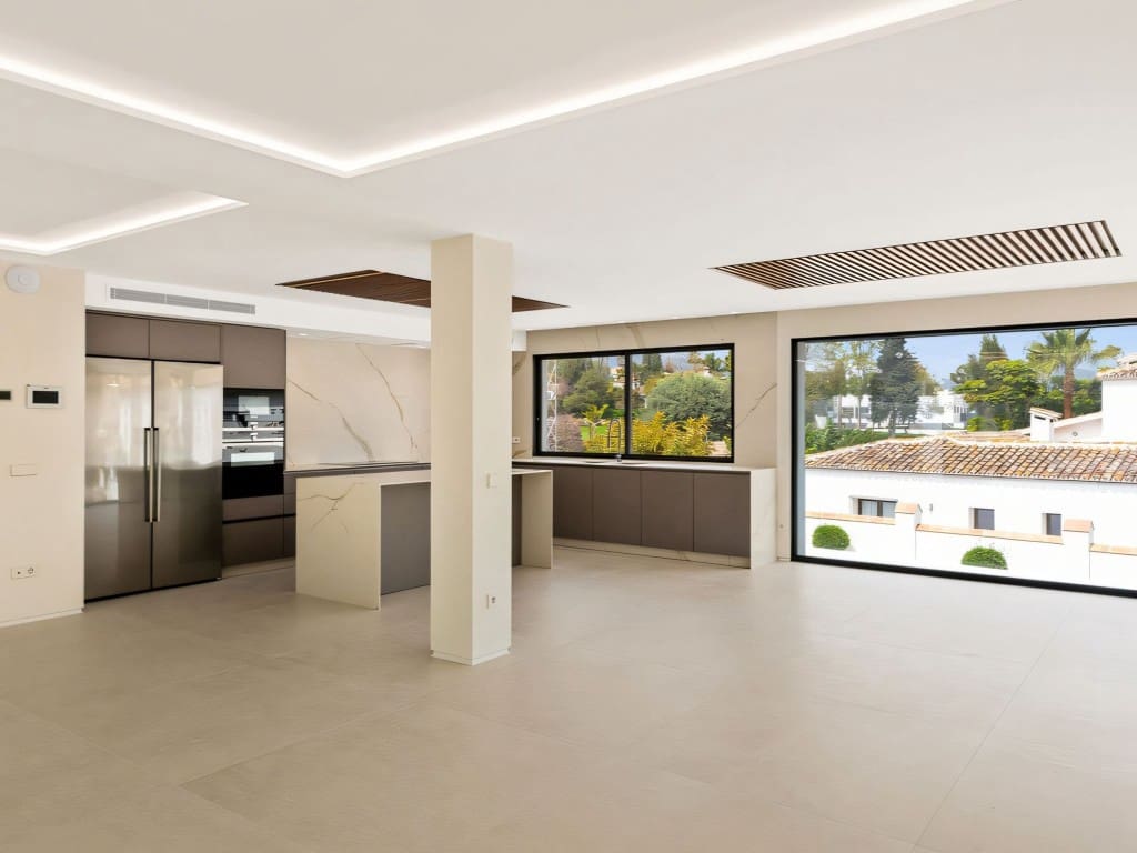 6 slaapkamer Villa te koop in San Pedro de Alcantara met zwembad garage - € 3.250.000 (Ref: 9346735)