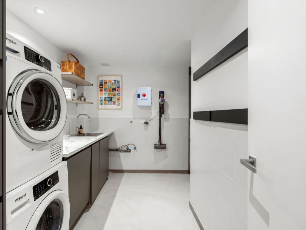 4 chambre Villa/Maison à vendre à Estepona avec piscine garage - 1 750 000 € (Ref: 9346738)