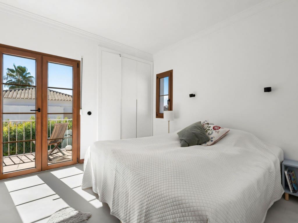 4 chambre Villa/Maison à vendre à Estepona avec piscine garage - 1 750 000 € (Ref: 9346738)