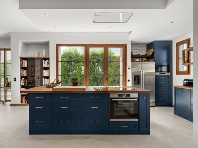 4 chambre Villa/Maison à vendre à Estepona avec piscine garage - 1 750 000 € (Ref: 9346738)