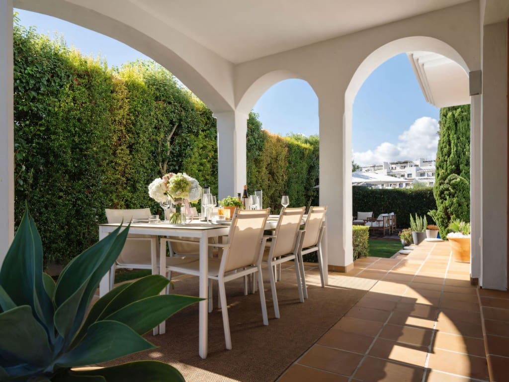 4 chambre Villa/Maison à vendre à Estepona avec piscine garage - 1 750 000 € (Ref: 9346738)