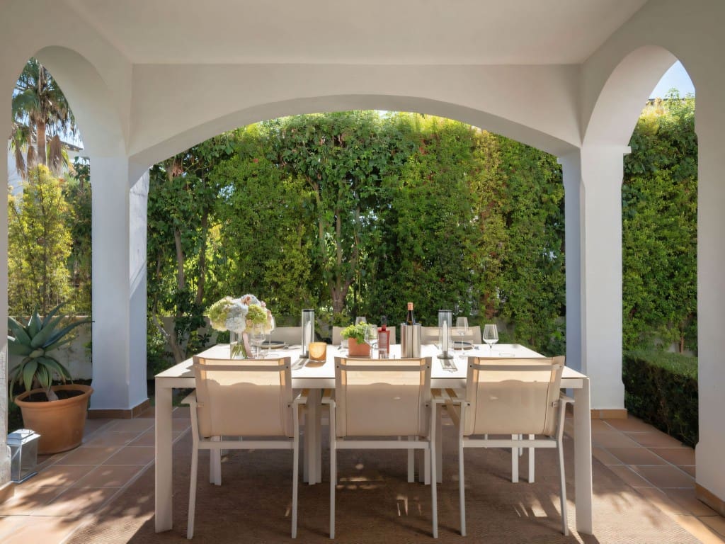 4 chambre Villa/Maison à vendre à Estepona avec piscine garage - 1 750 000 € (Ref: 9346738)