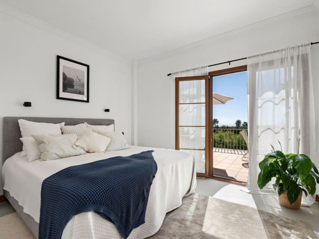 4 chambre Villa/Maison à vendre à Estepona avec piscine garage - 1 750 000 € (Ref: 9346738)