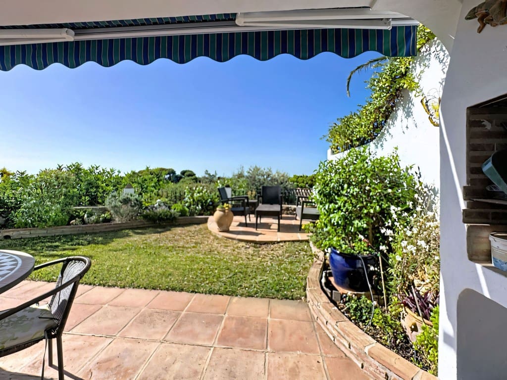 3 soveværelse Byhus til salg i Mijas med swimmingpool - € 475.000 (Ref: 9348941)