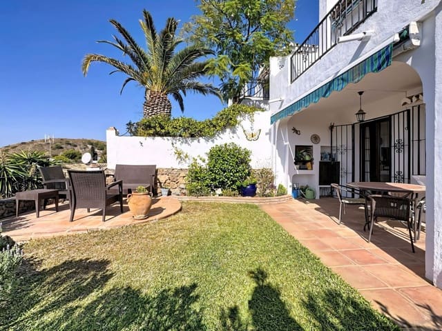 3 soveværelse Byhus til salg i Mijas med swimmingpool - € 475.000 (Ref: 9348941)
