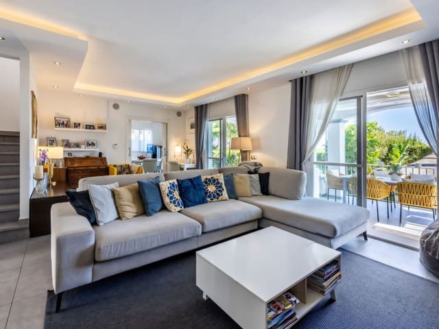 5 sypialnia Willa na sprzedaż w Alhaurín el Grande z basenem garażem - 995 000 € (Ref: 9348943)