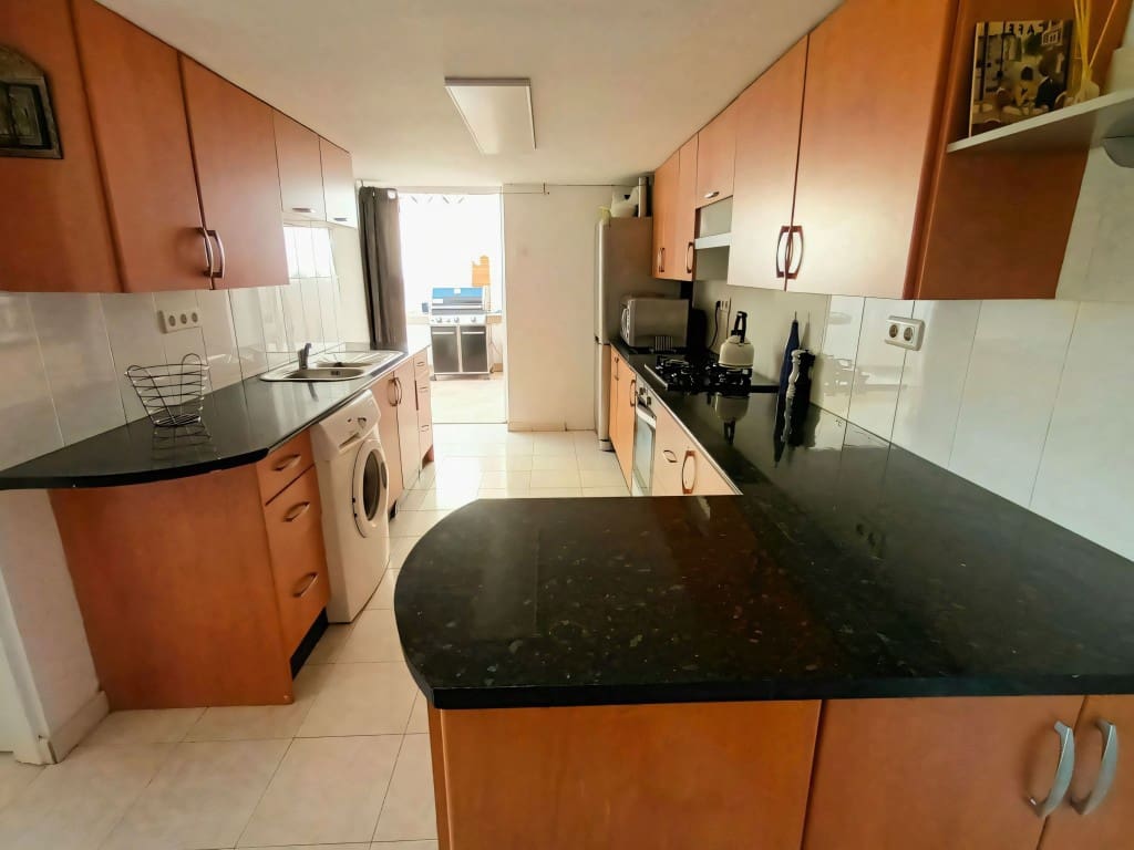 5 bedroom Villa for sale in Benalmadena with pool garage - € 850,000 (Ref: 9355449)