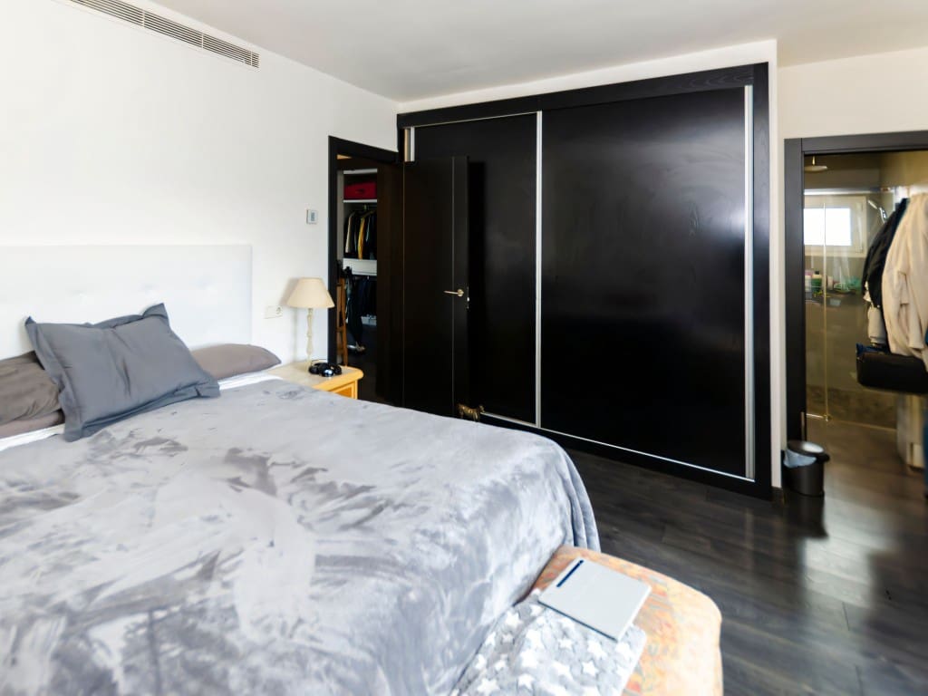 3 soverom Penthouse til salgs i Puerto Banus med svømmebasseng - € 1 197 000 (Ref: 9355450)