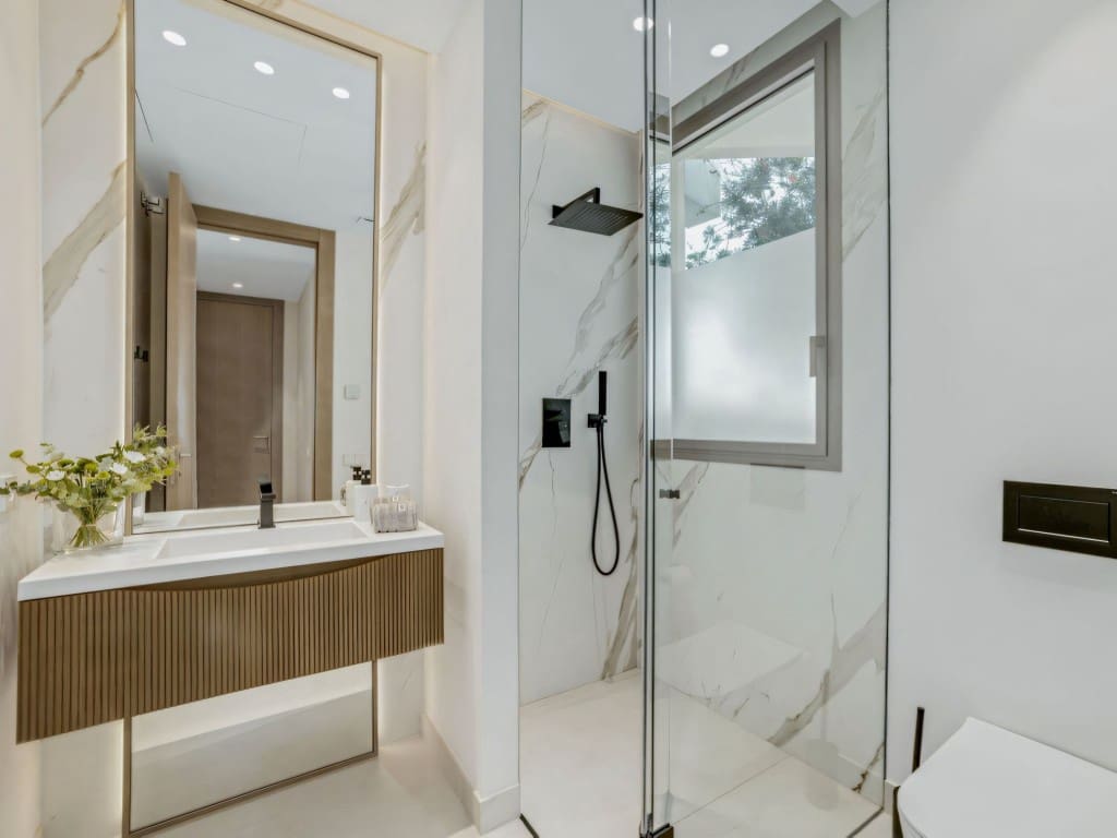 4 Zimmer Villa zu verkaufen in Nueva Andalucia mit Pool - 4.900.000 € (Ref: 9358835)