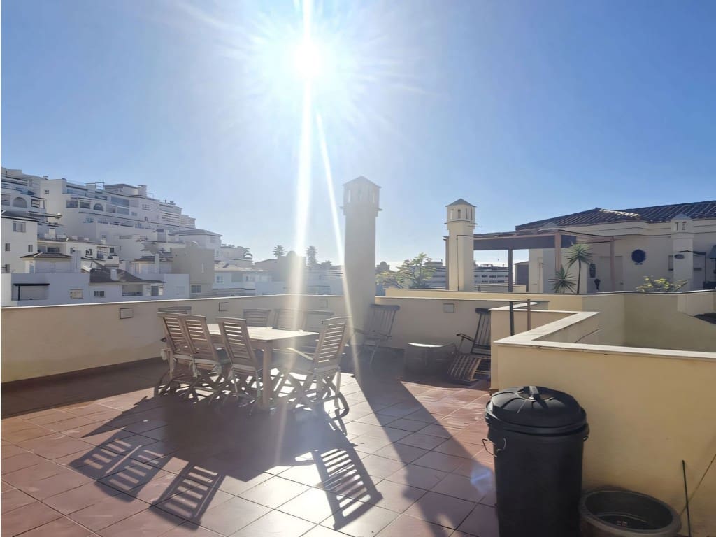 3 slaapkamer Penthouse te koop in Torrequebrada met zwembad - € 575.000 (Ref: 9371671)