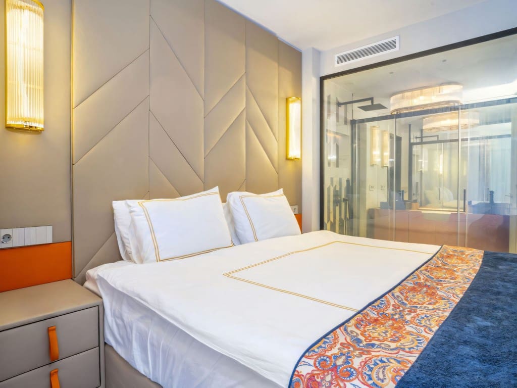 3 slaapkamer Appartement te koop in Nueva Andalucia met zwembad - € 595.000 (Ref: 9371672)