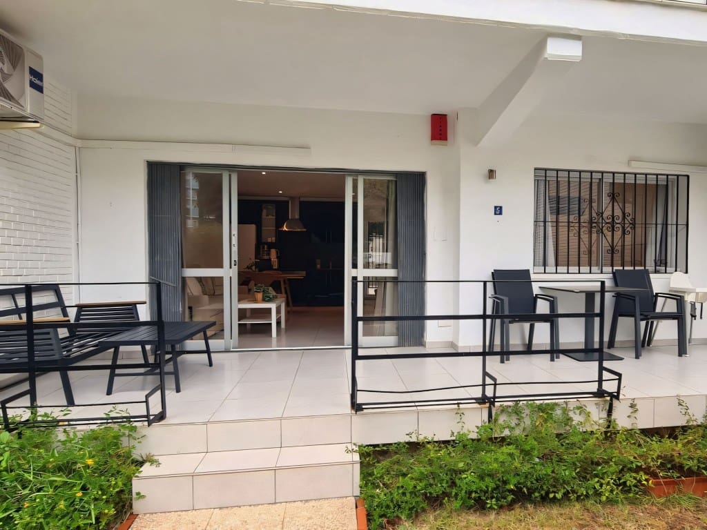 2 slaapkamer Appartement te koop in Benalmadena - € 299.000 (Ref: 9374930)