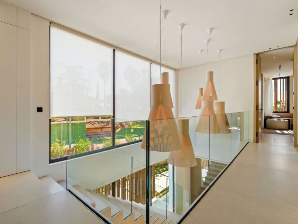 5 bedroom Villa for sale in Golden Mile with pool garage - € 5,995,000 (Ref: 9374931)