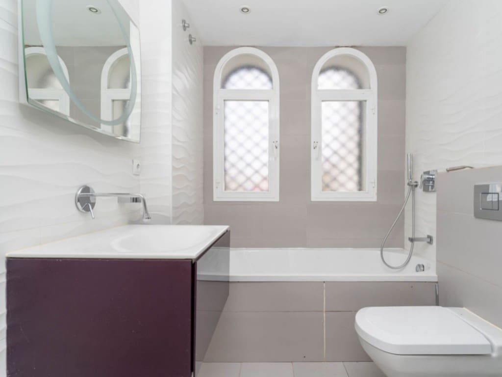 3 chambre Maison de Ville à vendre à Nueva Andalucia avec piscine - 499 999 € (Ref: 9376548)