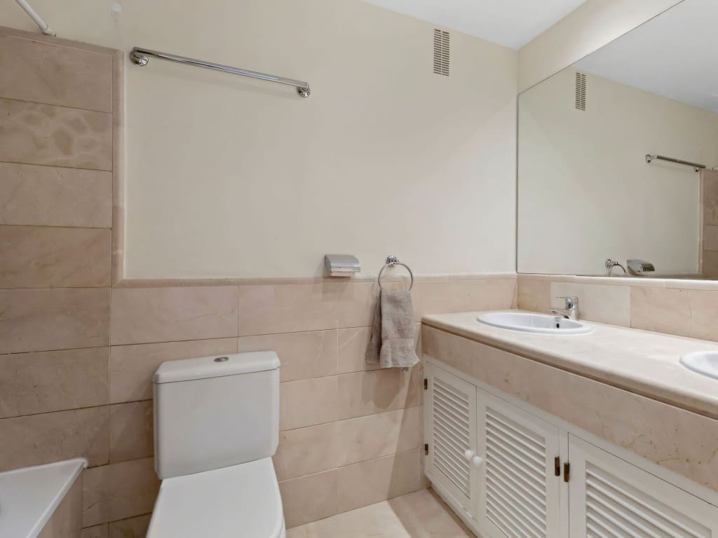 3 slaapkamer Appartement te koop in Los Arqueros met zwembad - € 520.000 (Ref: 9382292)