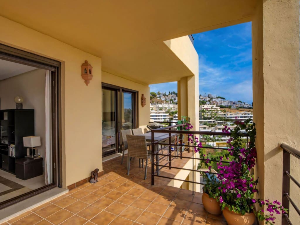 3 slaapkamer Appartement te koop in Los Arqueros met zwembad - € 520.000 (Ref: 9382292)