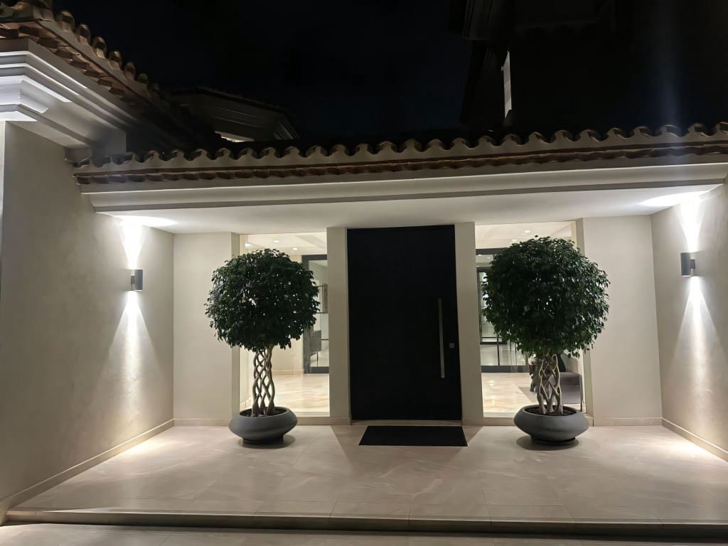 6 soverom Villa til salgs i Marbella med svømmebasseng garasje - € 10 500 000 (Ref: 9382293)