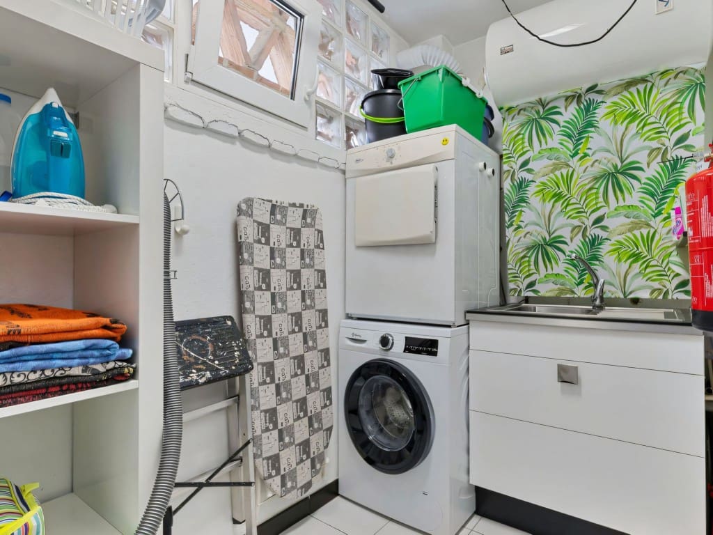 2 soverom Leilighet til salgs i Fuengirola med svømmebasseng - € 515 000 (Ref: 9385077)