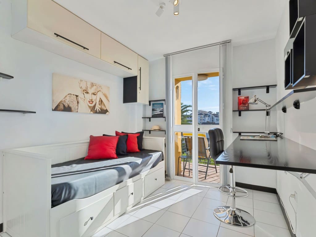 2 soverom Leilighet til salgs i Fuengirola med svømmebasseng - € 515 000 (Ref: 9385077)