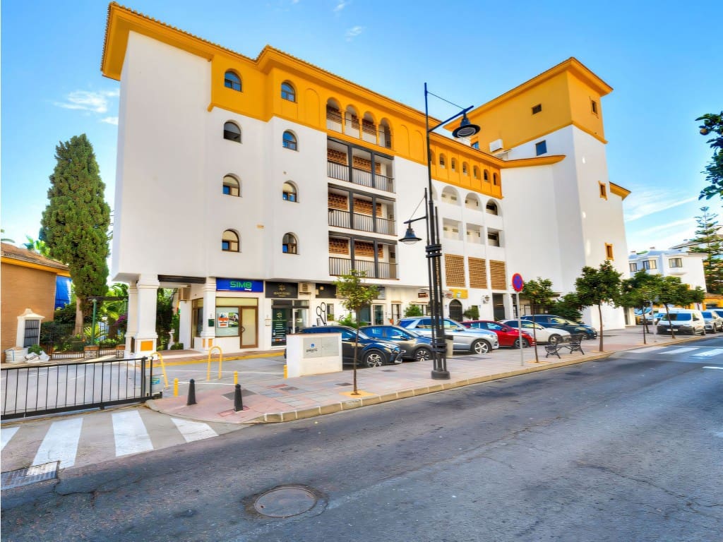 2 soverom Leilighet til salgs i Fuengirola med svømmebasseng - € 515 000 (Ref: 9385077)