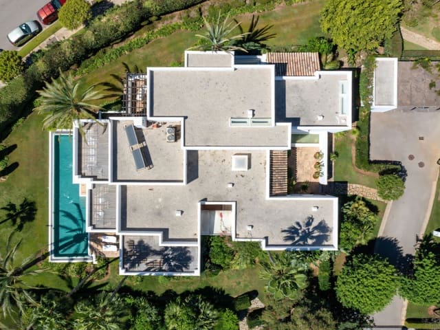 4 slaapkamer Villa te koop in Casares met zwembad garage - € 4.550.000 (Ref: 9385078)