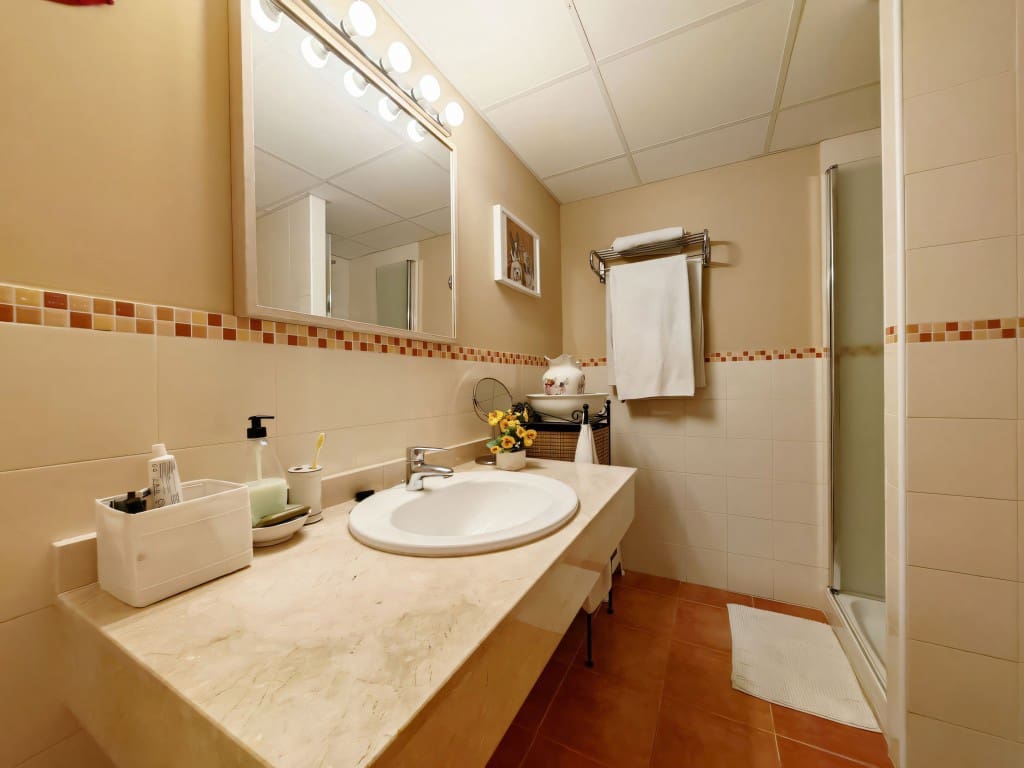 3 chambre Appartement à vendre à Calahonda avec piscine - 385 000 € (Ref: 9390080)