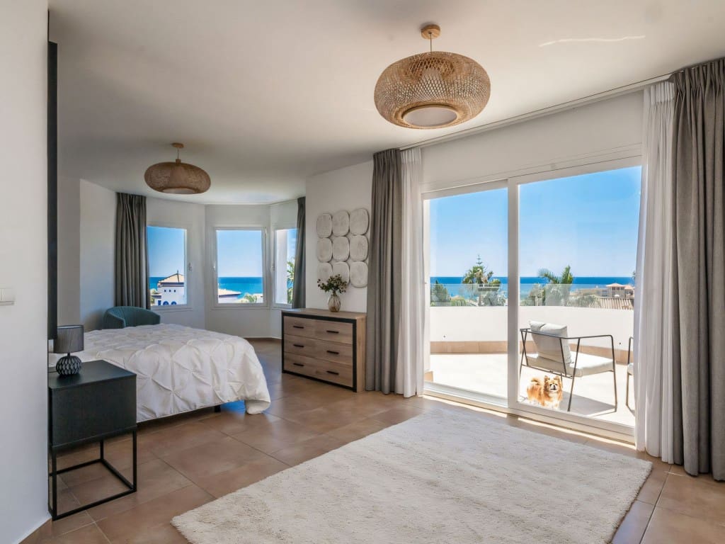 6 chambre Villa/Maison à vendre à Estepona avec piscine garage - 1 995 000 € (Ref: 9392127)